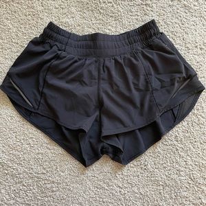 Black lulu shorts